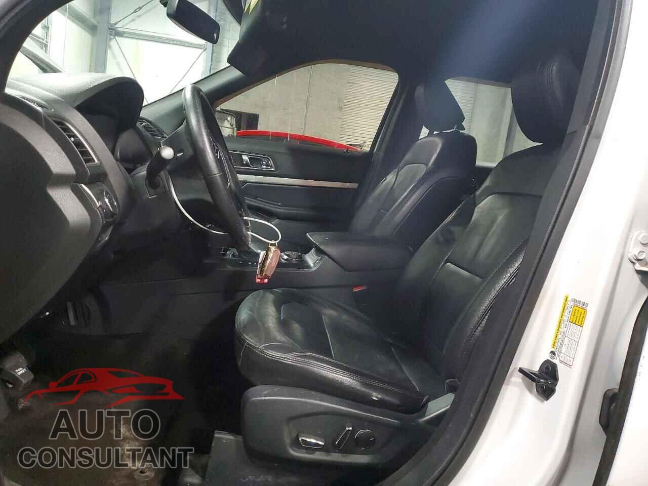 FORD EXPLORER 2018 - 1FM5K8D81JGB56275