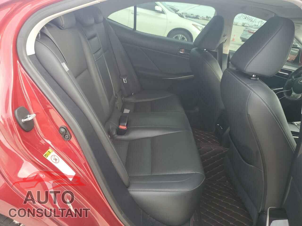 LEXUS IS 2015 - JTHCF1D22F5022556