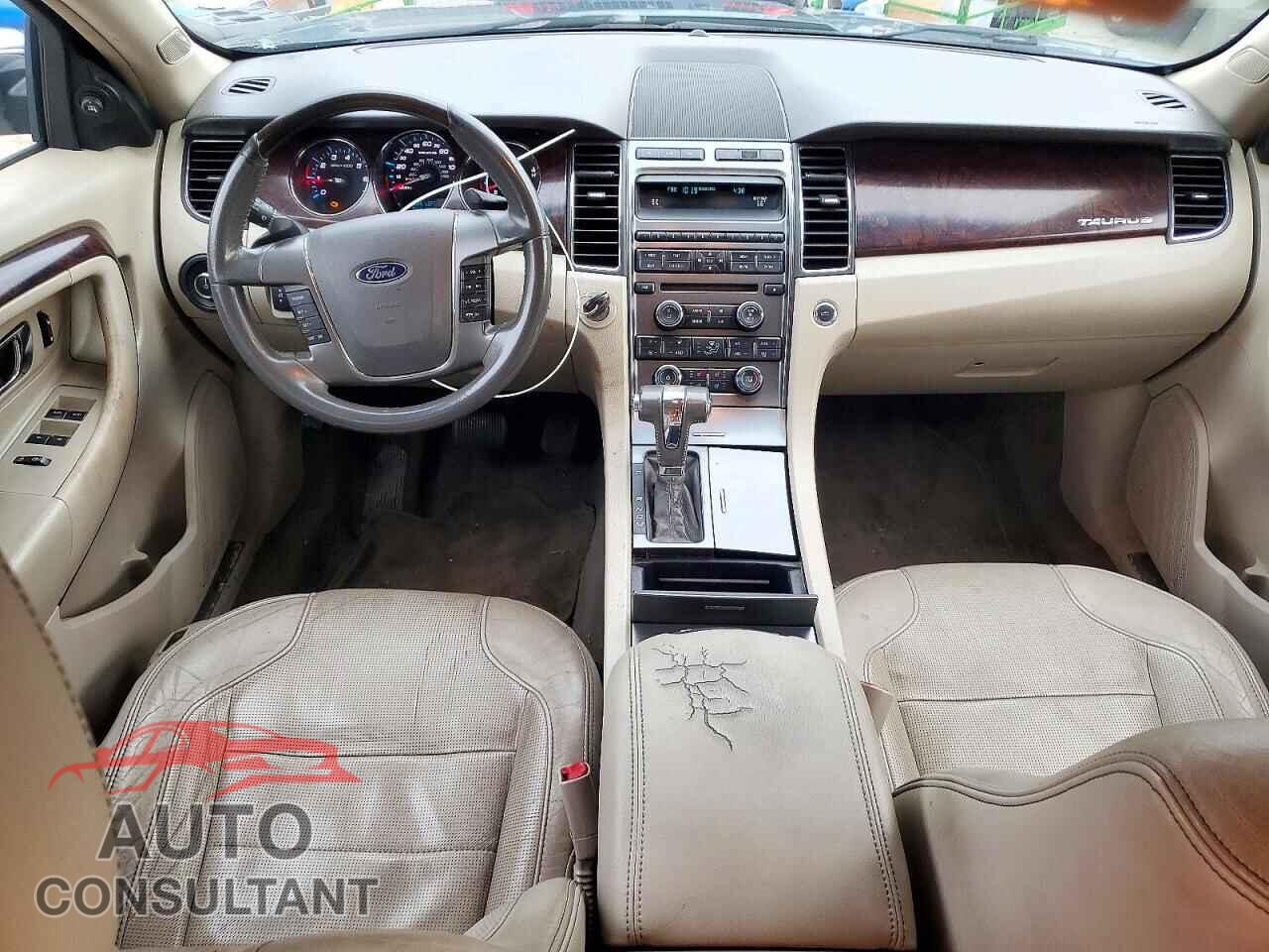FORD TAURUS 2010 - 1FAHP2JW8AG164527