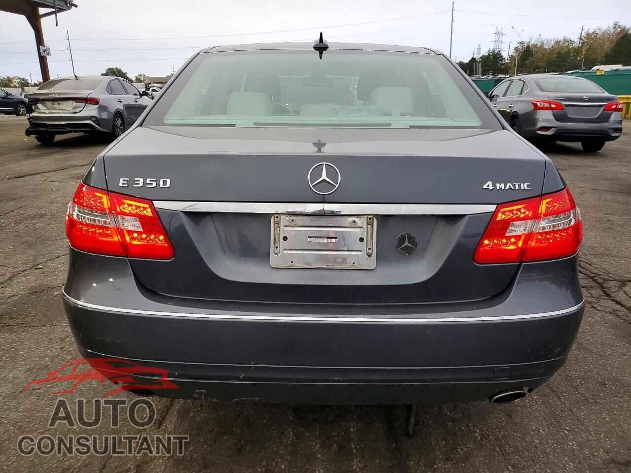 MERCEDES-BENZ E-CLASS 2013 - WDDHF8JB1DA742915