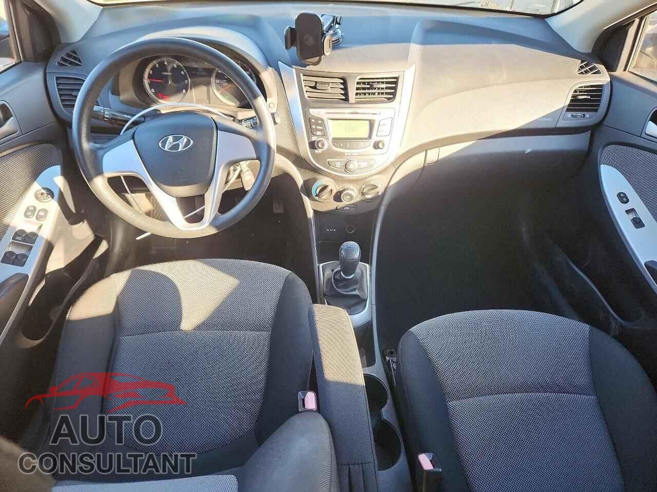HYUNDAI ACCENT 2012 - KMHCT5AE8CU021876