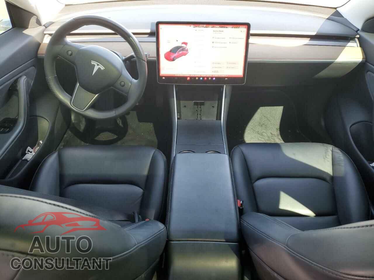 TESLA MODEL 3 2019 - 5YJ3E1EB3KF493840