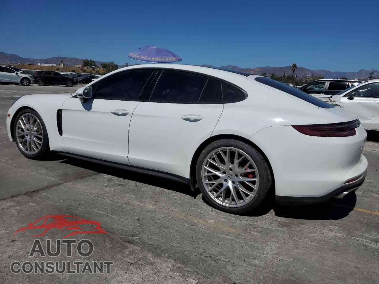 PORSCHE PANAMERA 2018 - WP0AA2A77JL111962