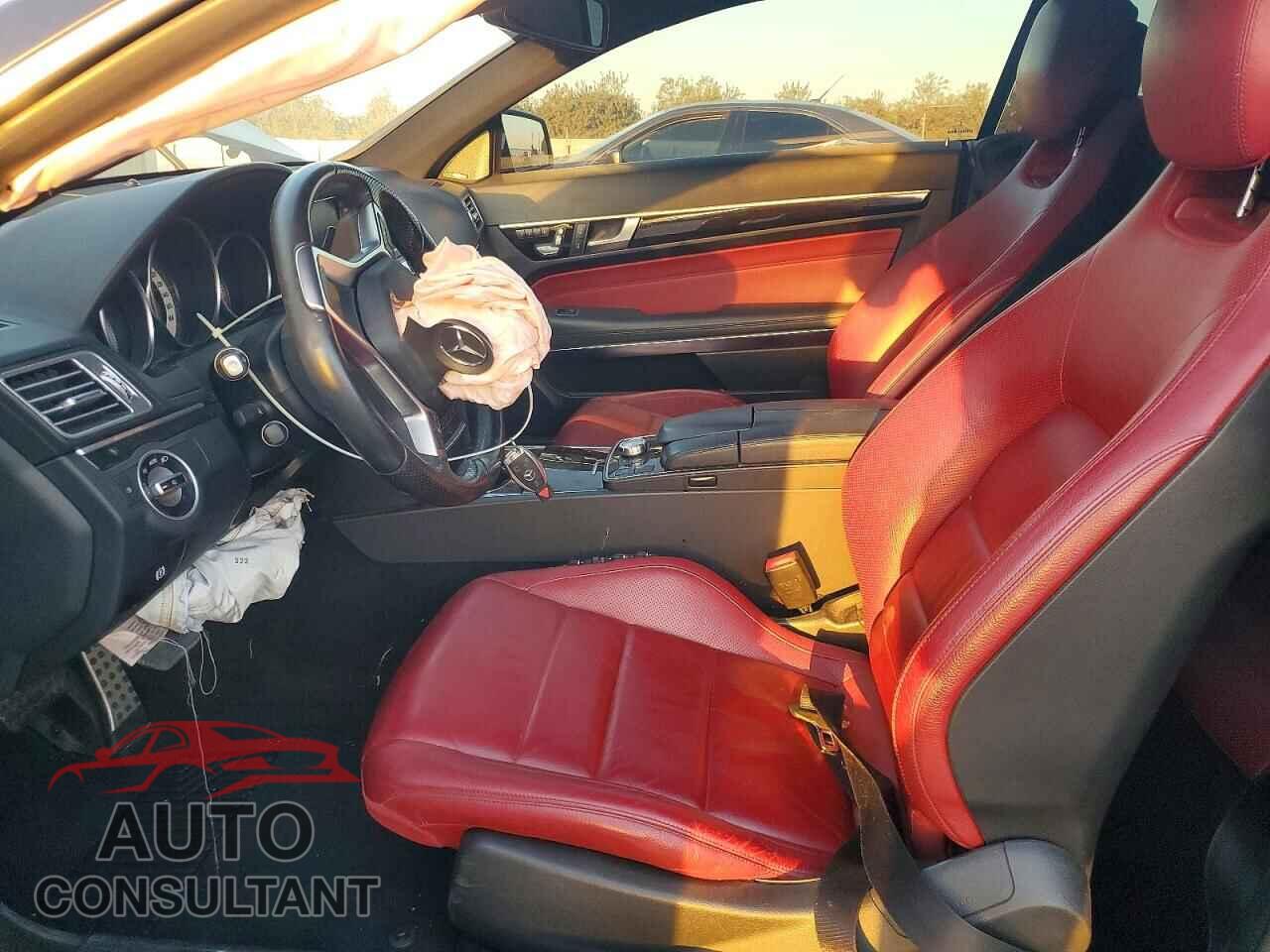 MERCEDES-BENZ E-CLASS 2015 - WDDKJ7DB6FF301314