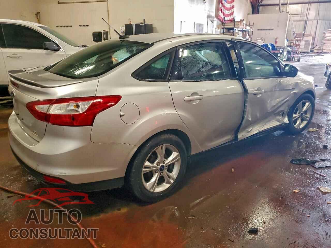 FORD FOCUS 2014 - 1FADP3F27EL405999