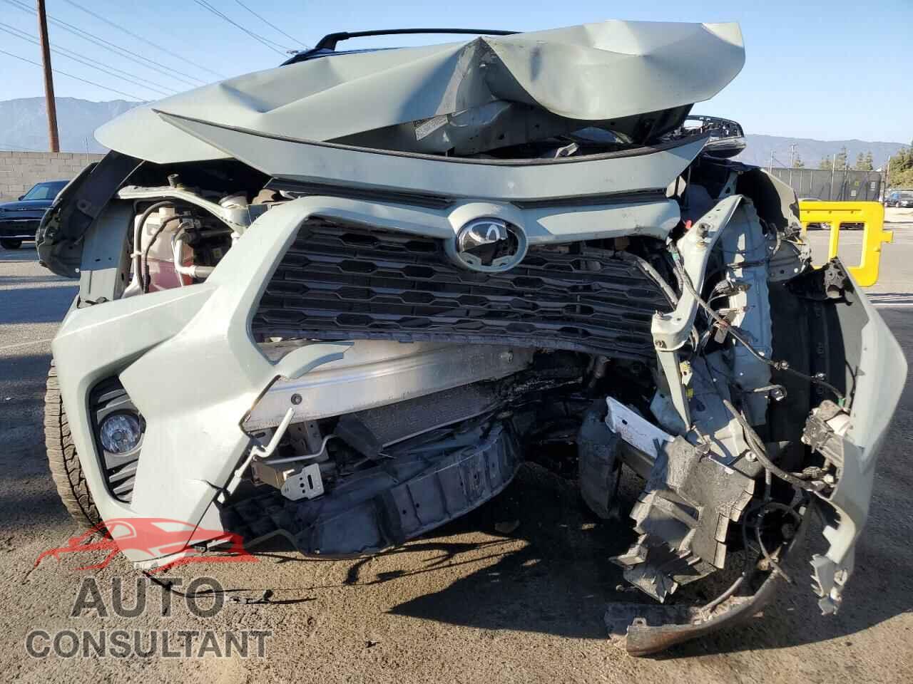 TOYOTA RAV4 2019 - JTMP1RFVXKD016964