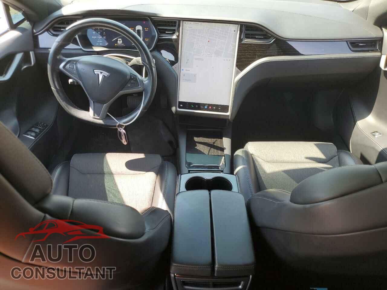 TESLA MODEL S 2018 - 5YJSA1E26JF281018
