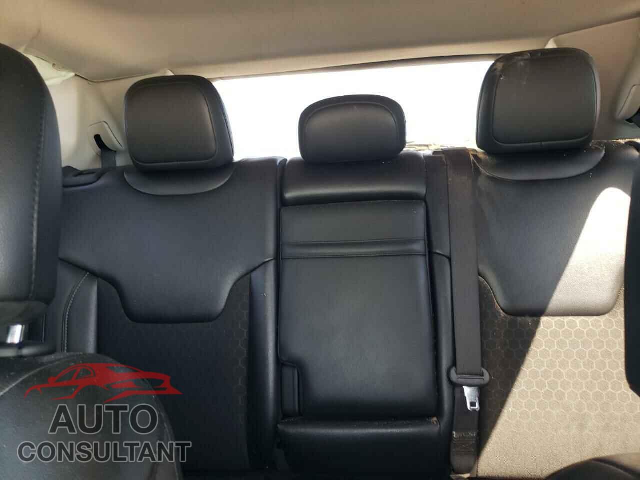 JEEP COMPASS 2020 - 3C4NJDBB8LT117406