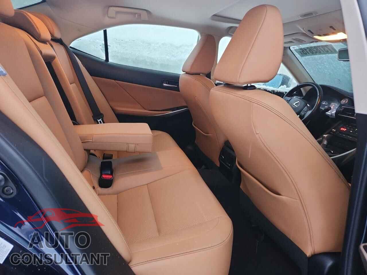 LEXUS IS 2017 - JTHCM1D26H5021550