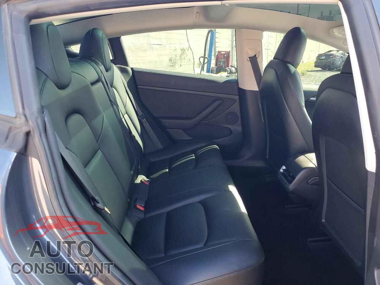 TESLA MODEL 3 2022 - 5YJ3E1EA3NF122852
