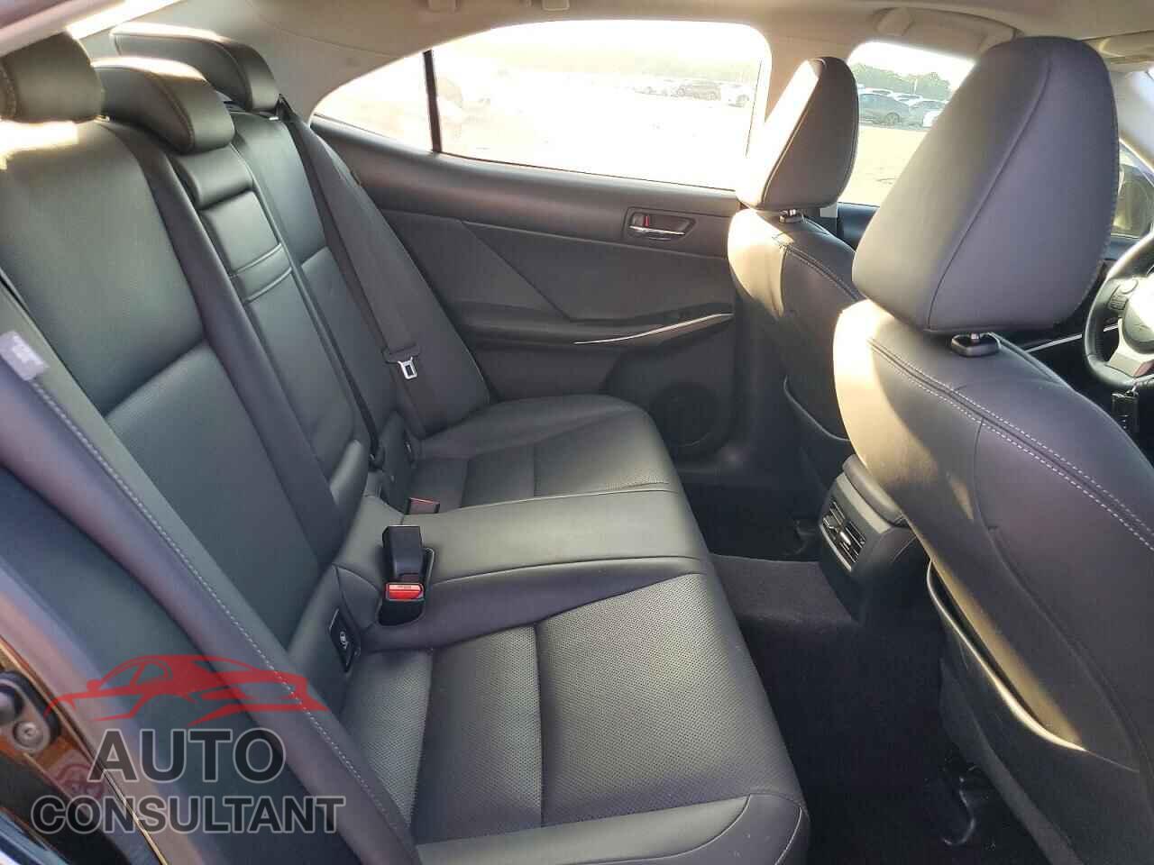 LEXUS IS 2014 - JTHBF1D2XE5039745