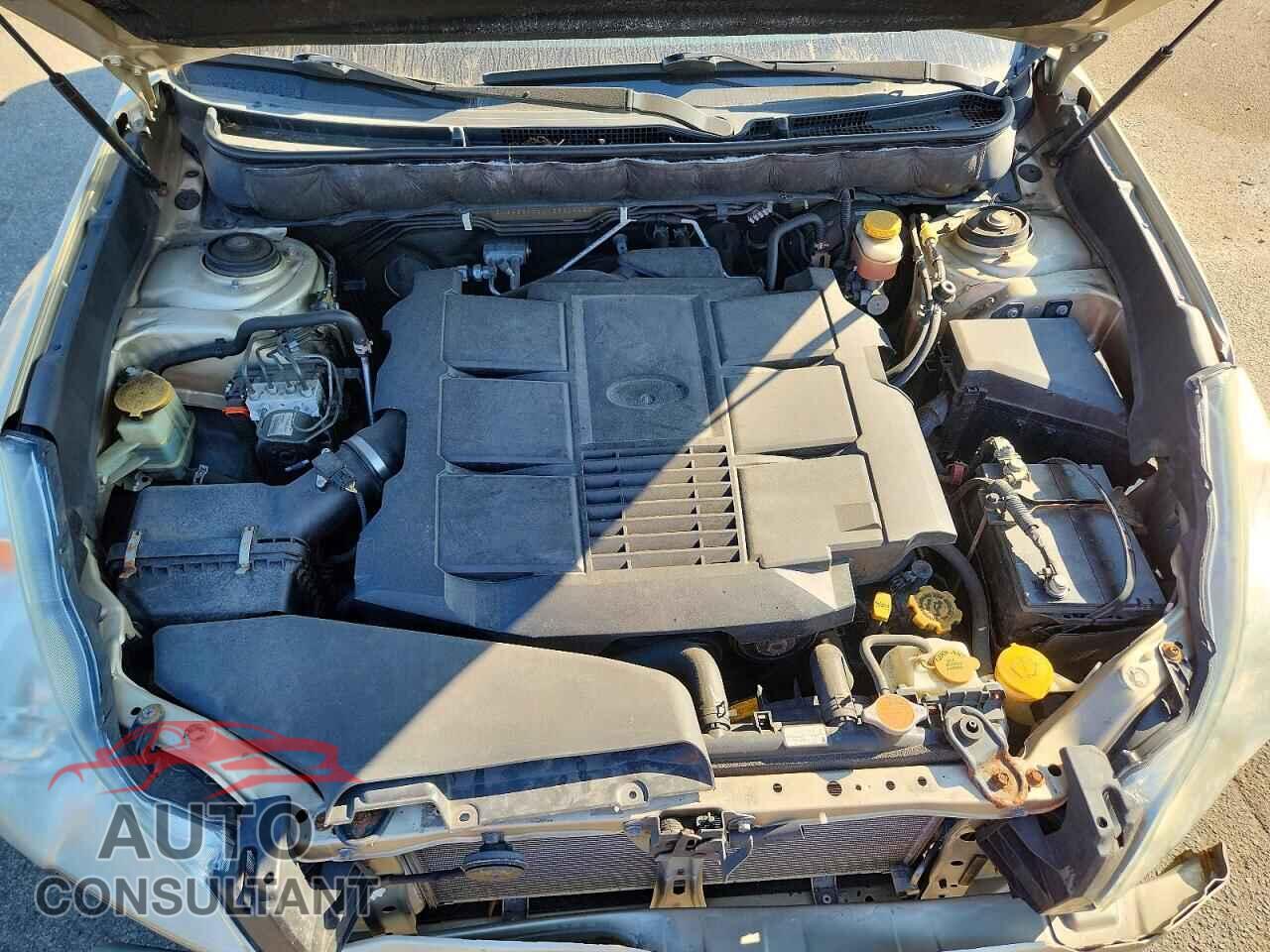 SUBARU OUTBACK 2010 - 4S4BRDJC4A2330949