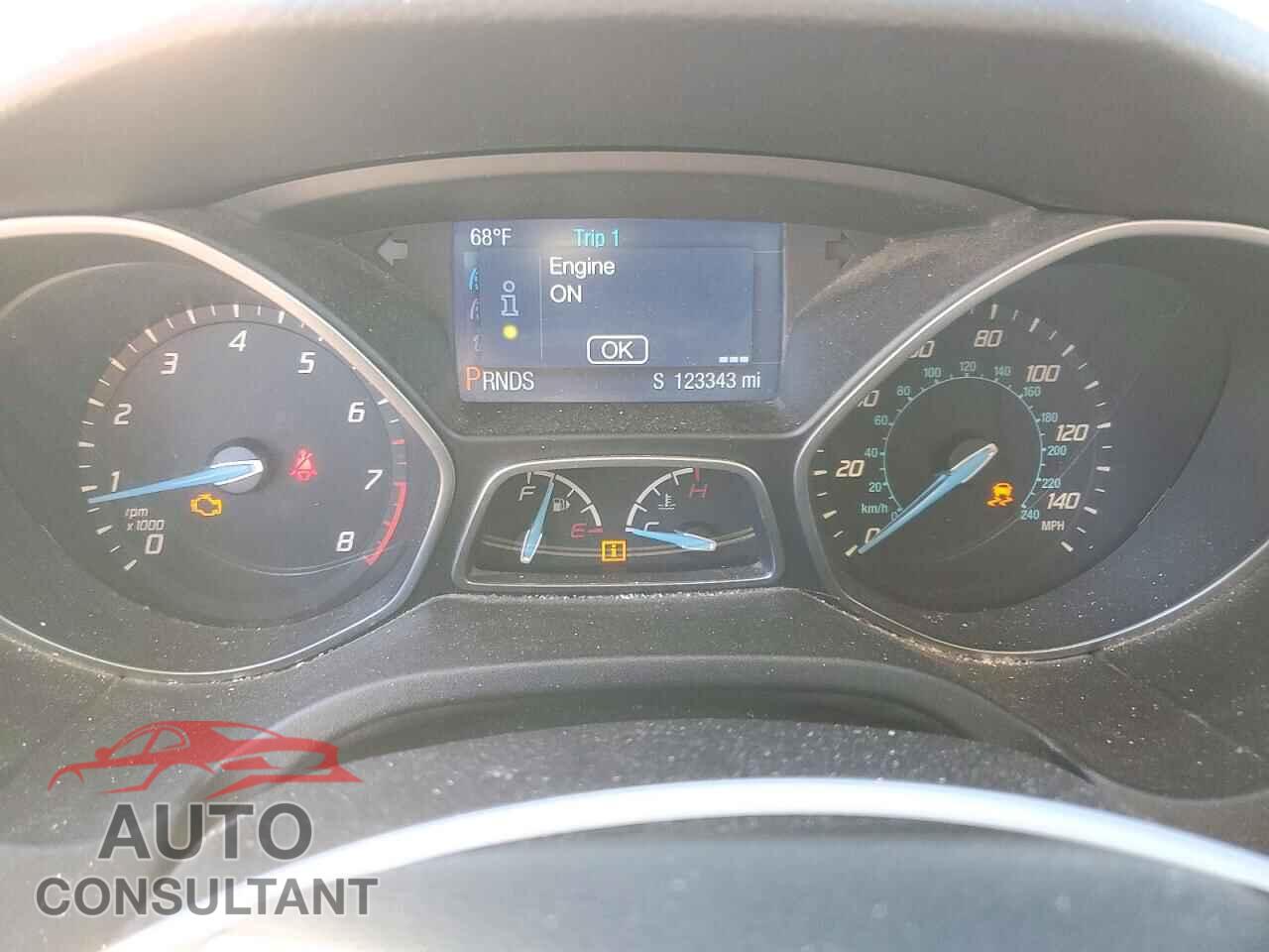 FORD FOCUS 2014 - 1FADP3F2XEL215193