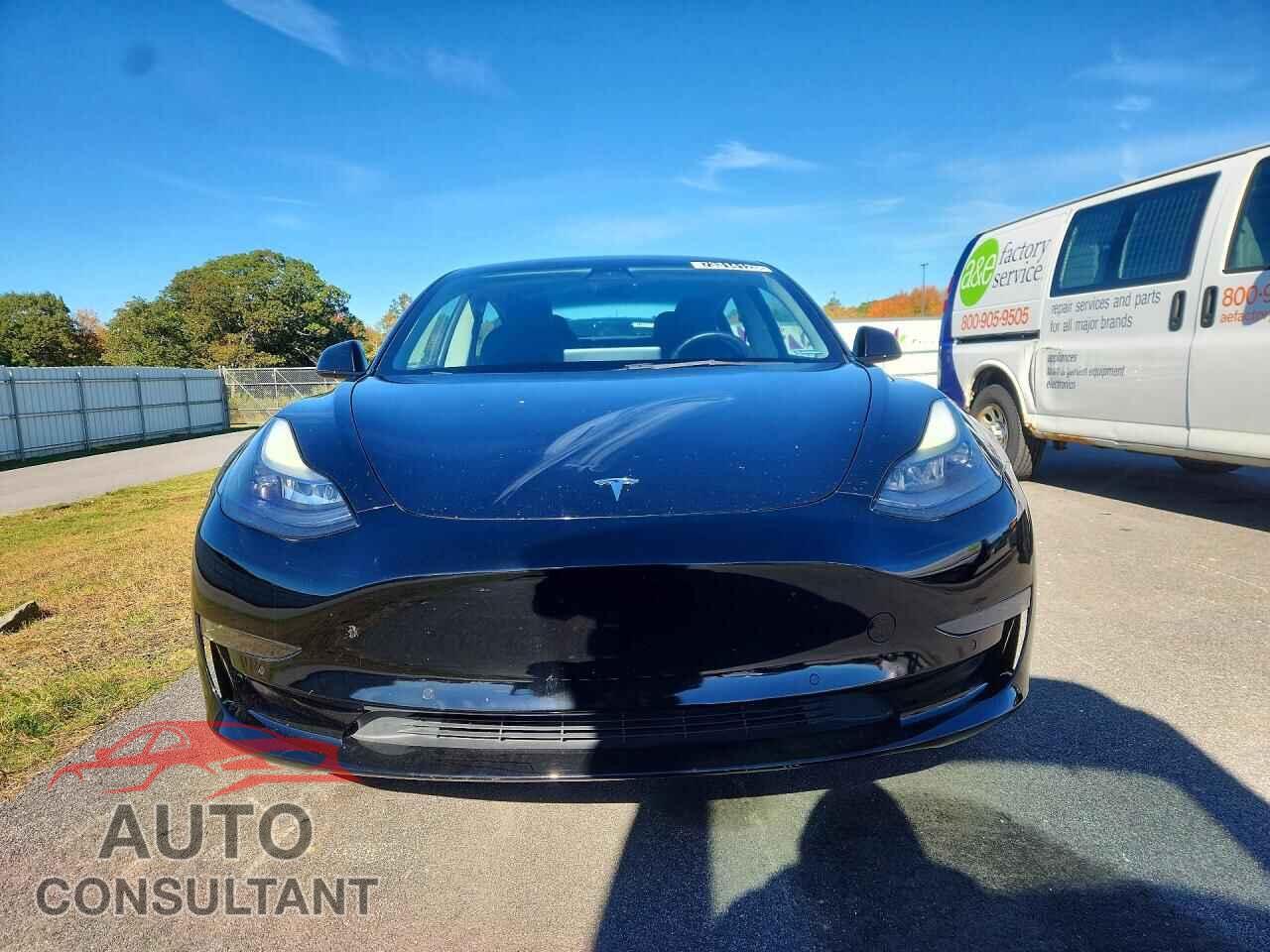 TESLA MODEL 3 2022 - 5YJ3E1EAXNF286132