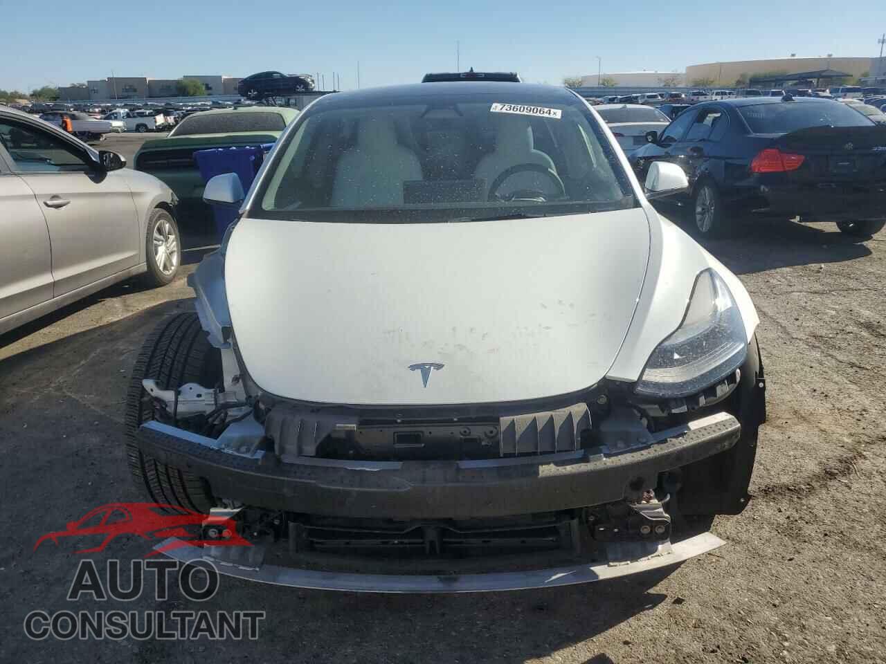 TESLA MODEL 3 2022 - 5YJ3E1EA2NF147743