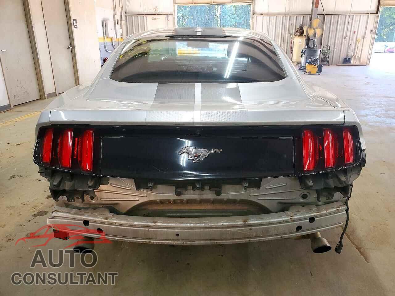 FORD MUSTANG 2016 - 1FA6P8TH8G5331658