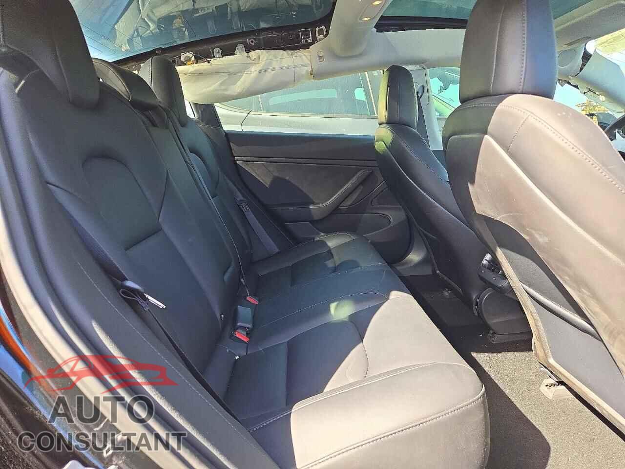TESLA MODEL 3 2018 - 5YJ3E1EA3JF179448
