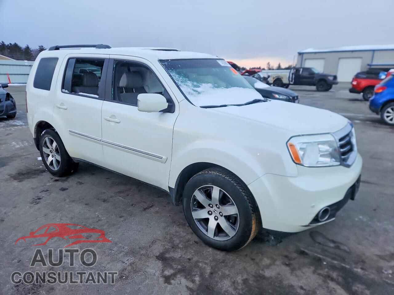 HONDA PILOT 2012 - 5FNYF4H95CB044111