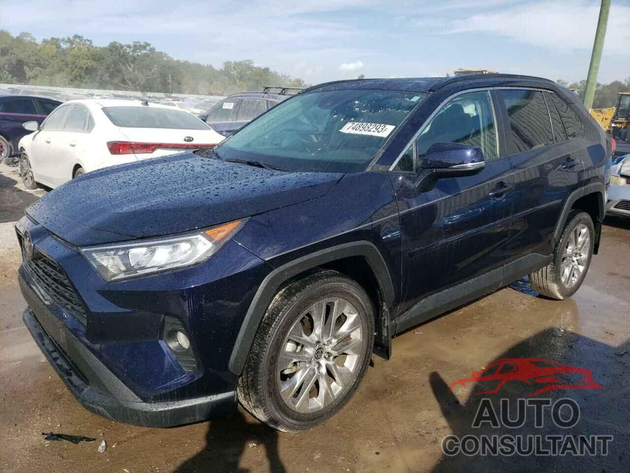 TOYOTA RAV4 2021 - 2T3C1RFV1MW172458