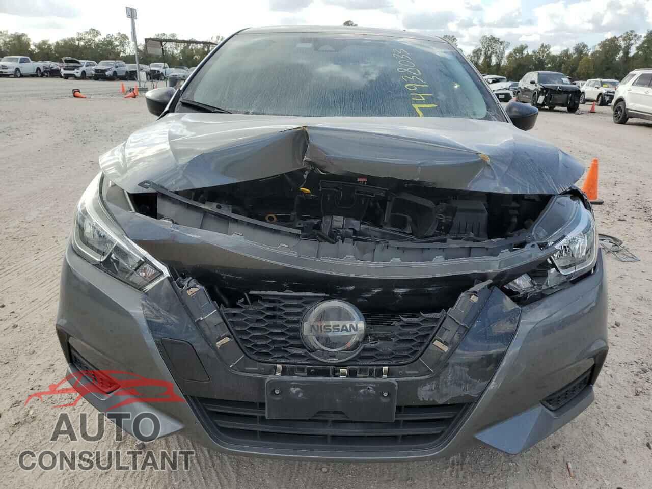 NISSAN VERSA 2020 - 3N1CN8DV5LL903533