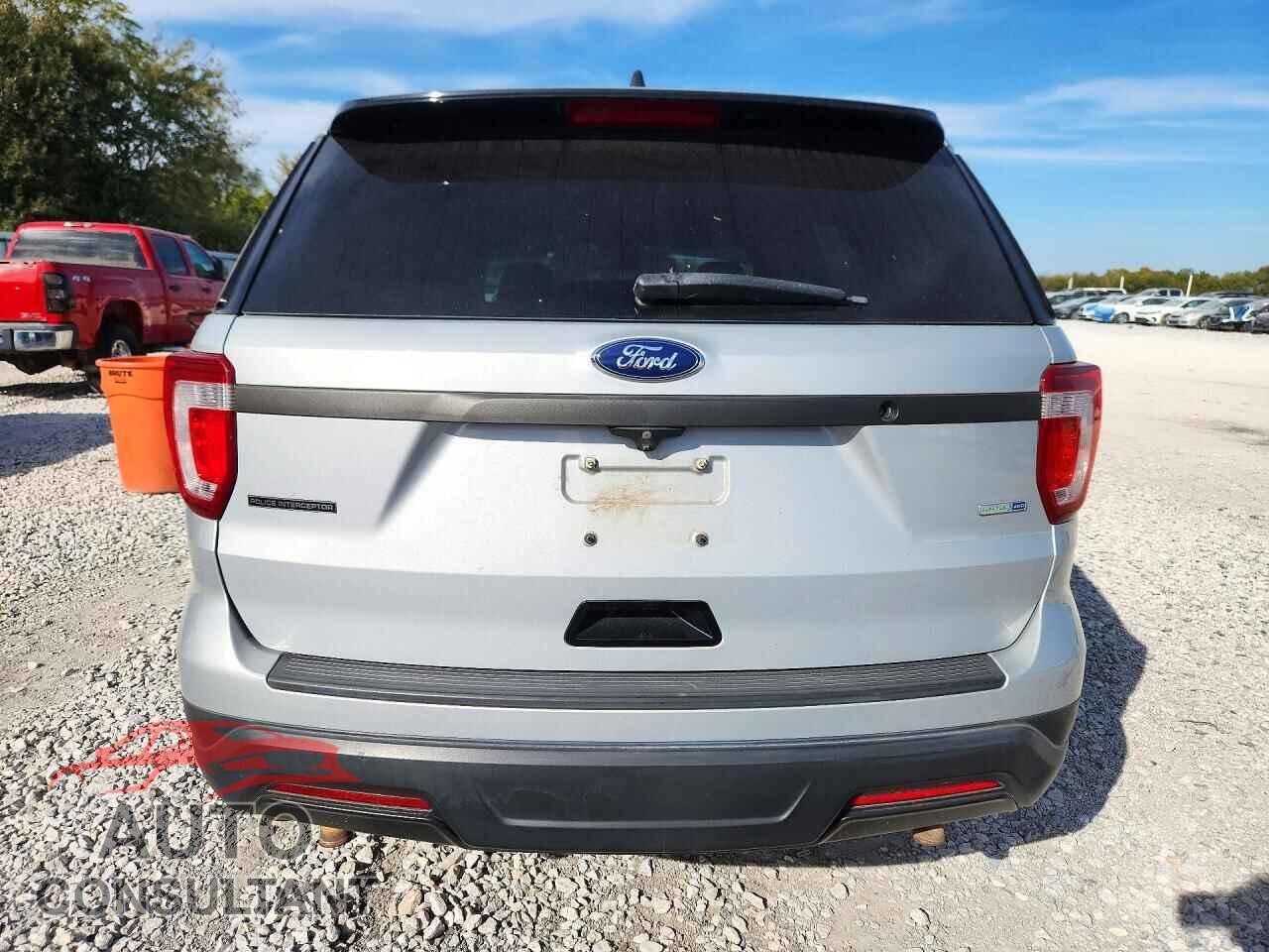 FORD EXPLORER 2018 - 1FM5K8AR5JGB34468