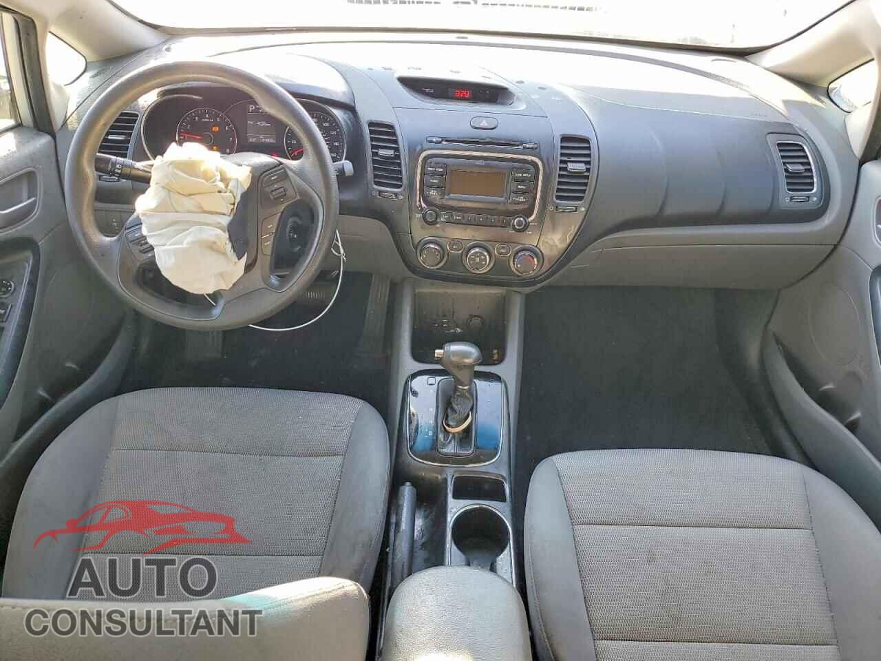 KIA FORTE 2017 - 3KPFK4A78HE103712