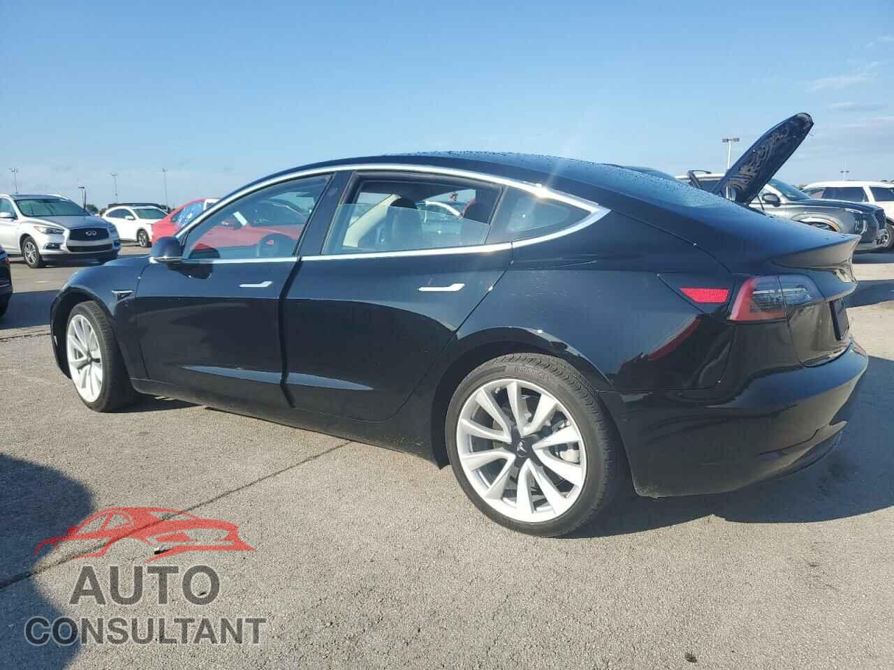 TESLA MODEL 3 2020 - 5YJ3E1EB7LF648052