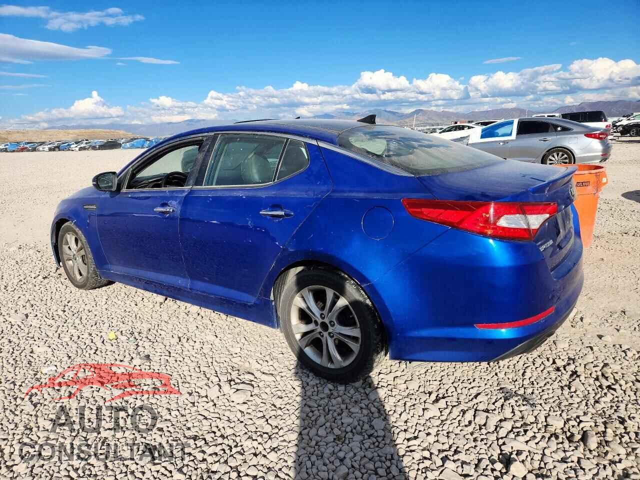 KIA OPTIMA 2013 - 5XXGR4A62DG138092