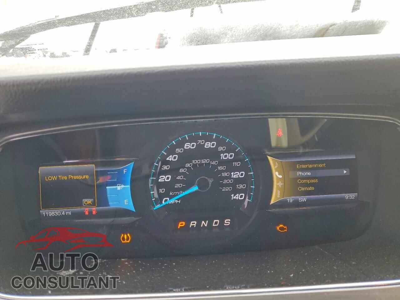 FORD TAURUS 2013 - 1FAHP2E90DG197546