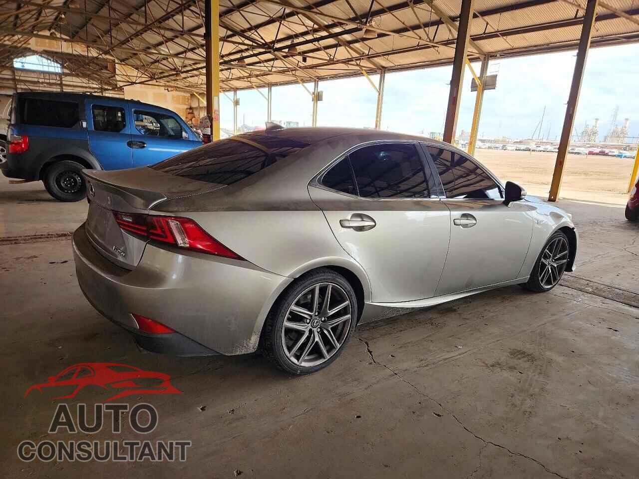 LEXUS IS 2015 - JTHBF1D29F5065190