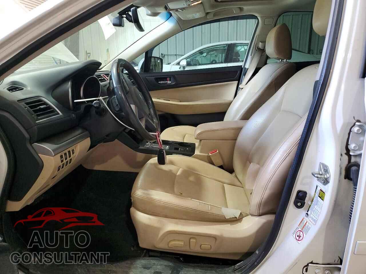 SUBARU LEGACY 2017 - 4S3BNAN60H3014357