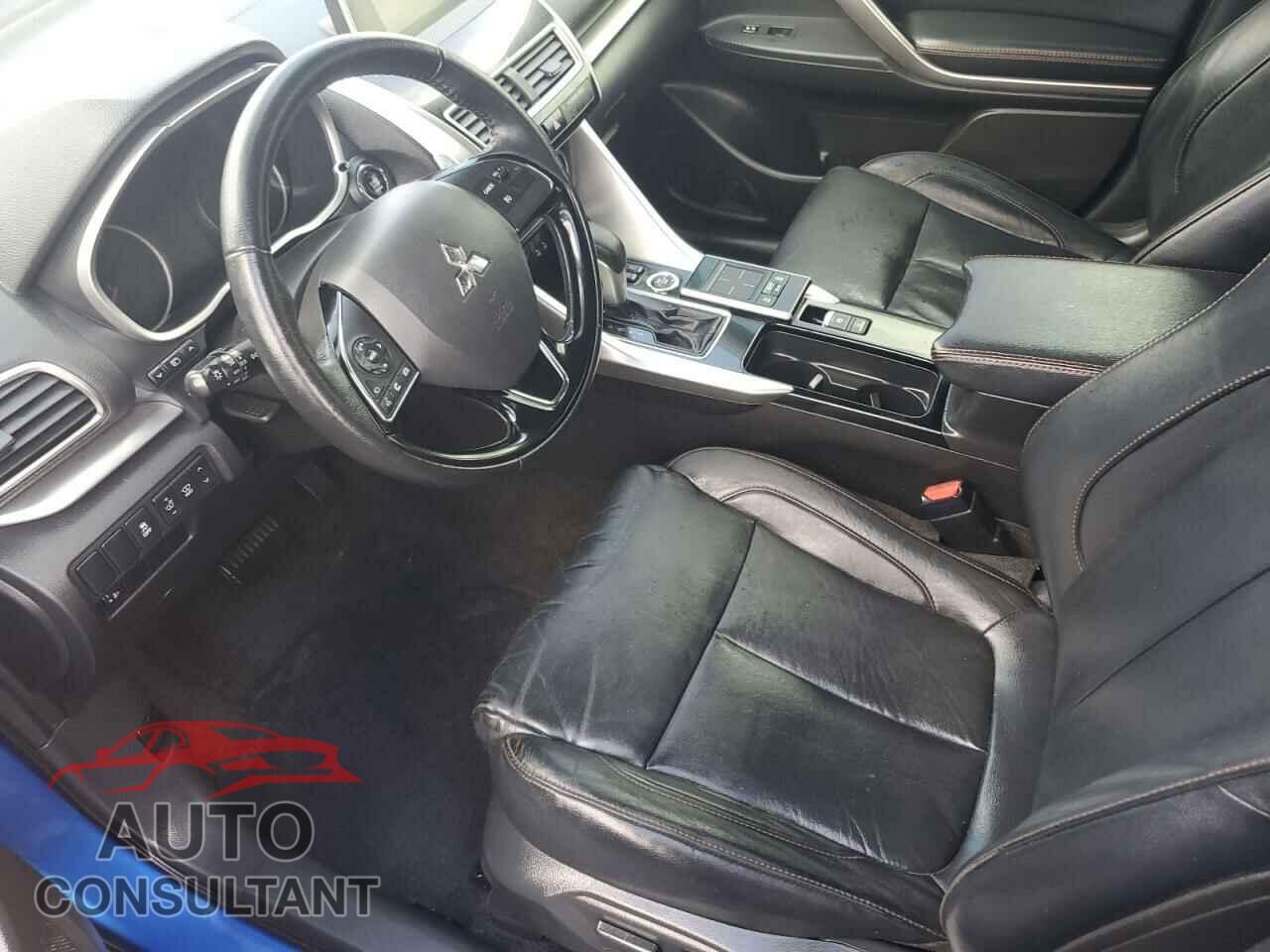 MITSUBISHI ECLIPSE 2018 - JA4AT5AA2JZ044511