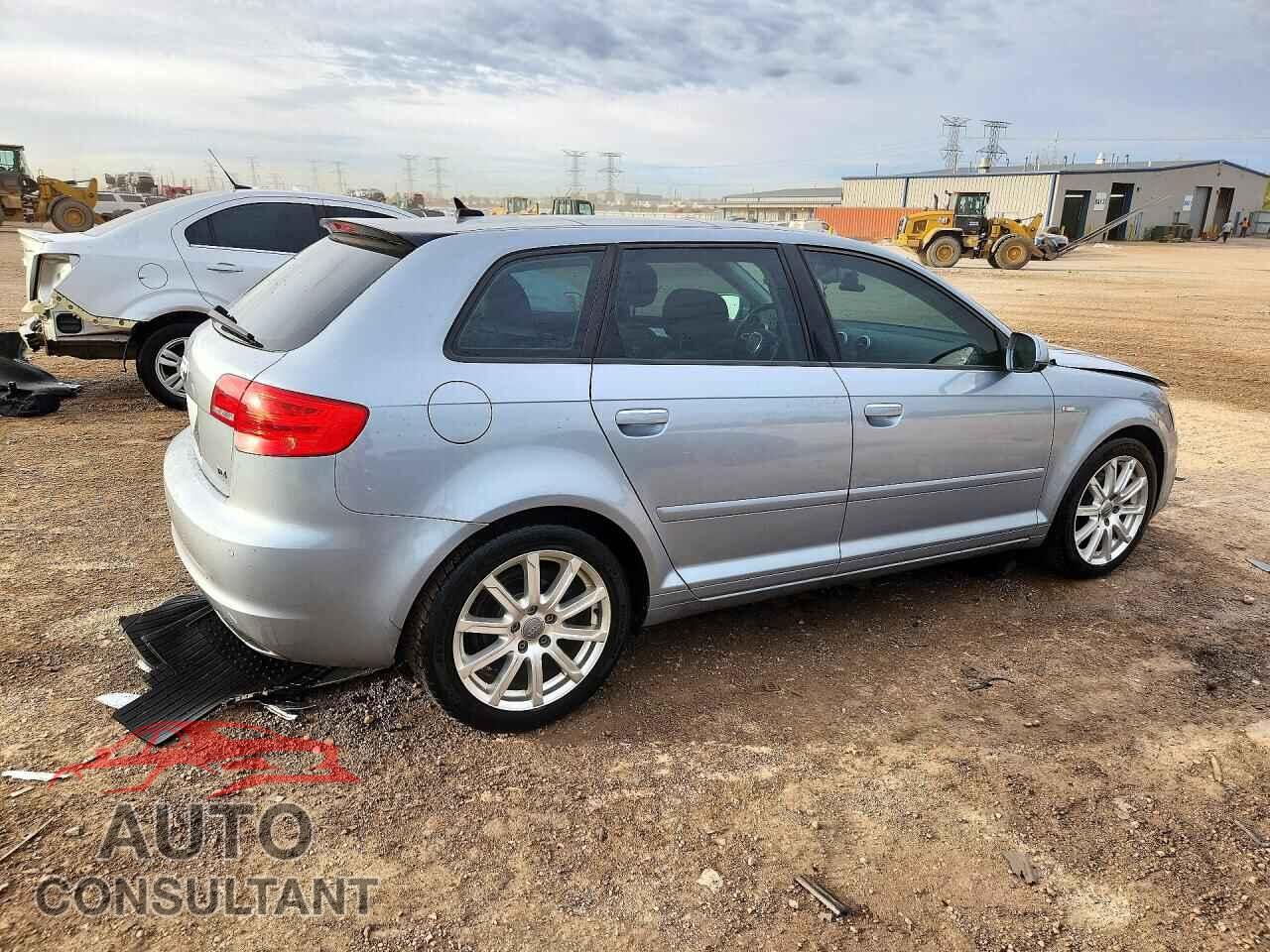 AUDI A3 2013 - WAUKJAFM5DA018657