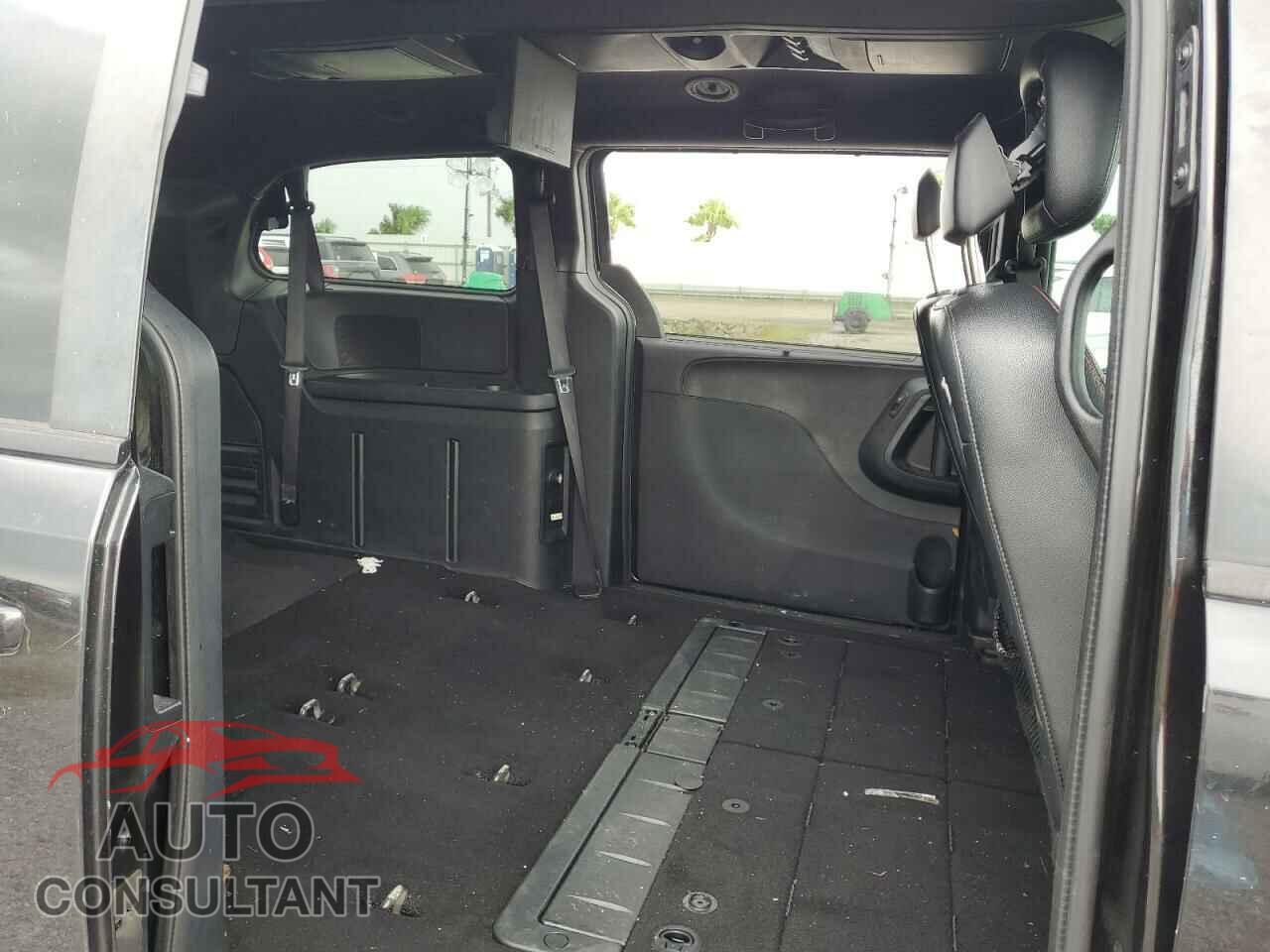 DODGE CARAVAN 2018 - 2C4RDGEG9JR331578