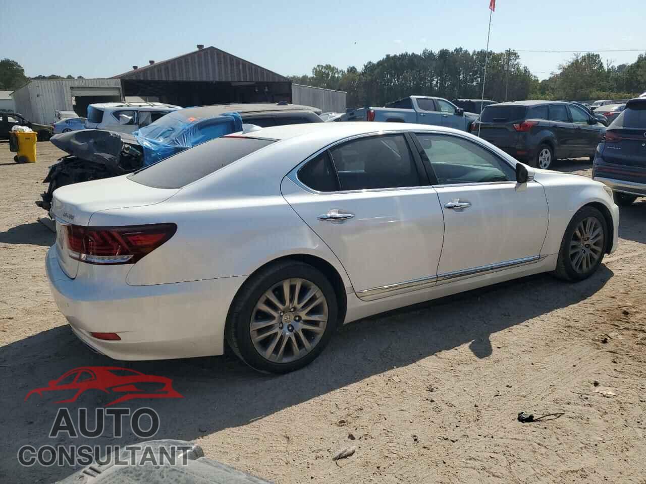 LEXUS LS460 2016 - JTHBL5EF3G5140775