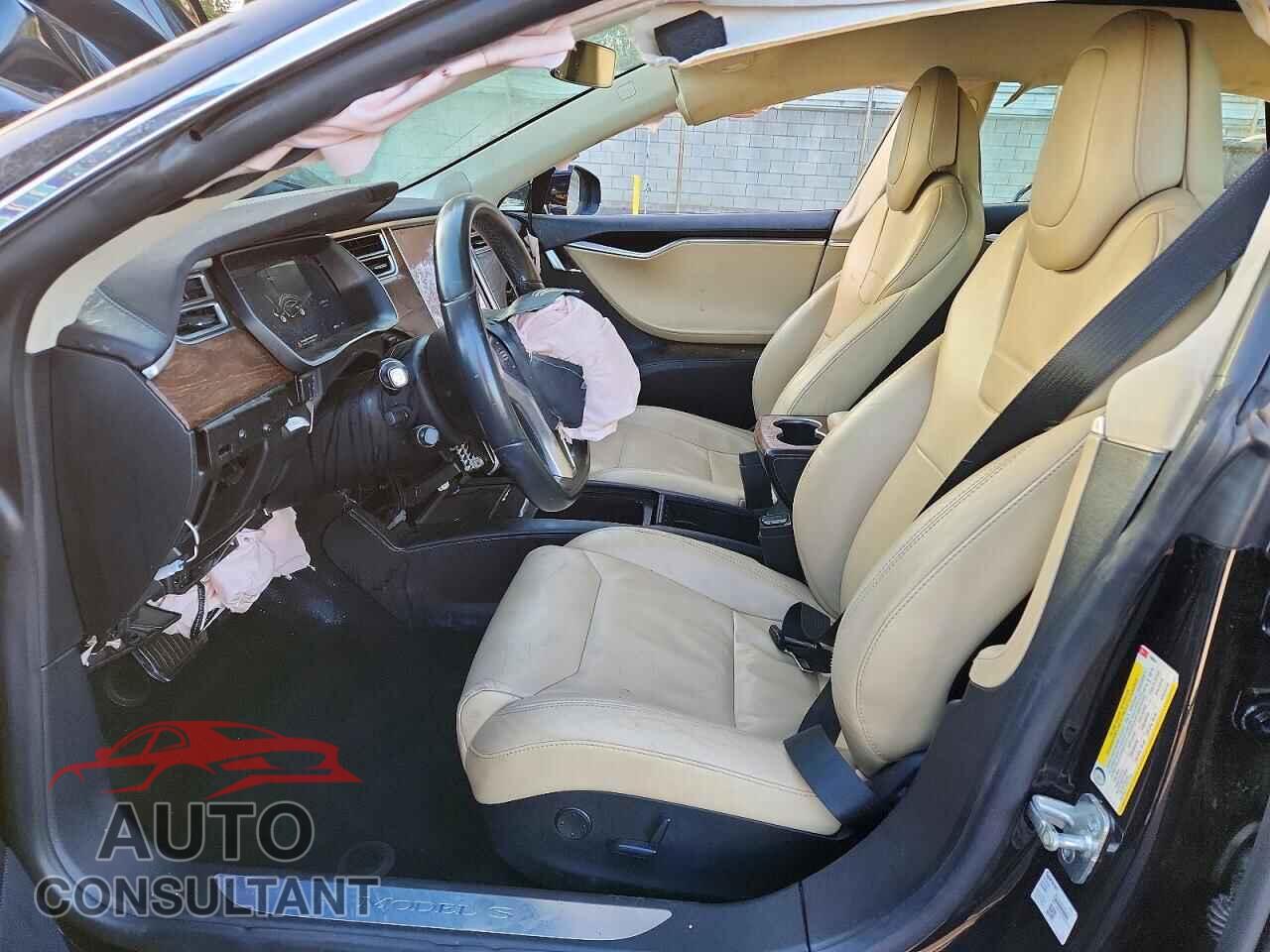TESLA MODEL S 2017 - 5YJSA1E28HF198667