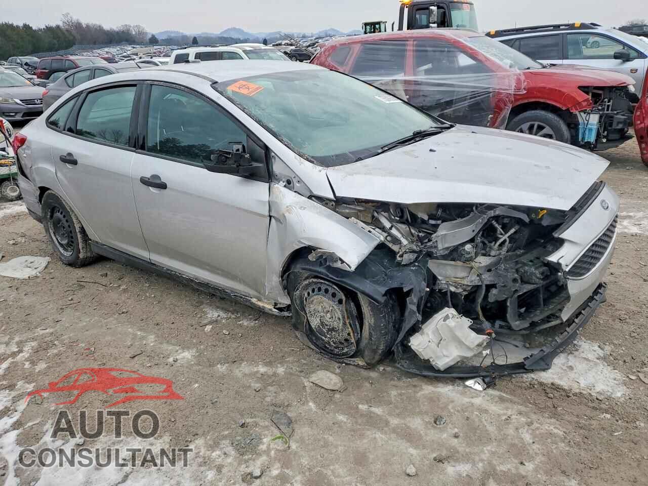 FORD FOCUS 2018 - 1FADP3E28JL265442