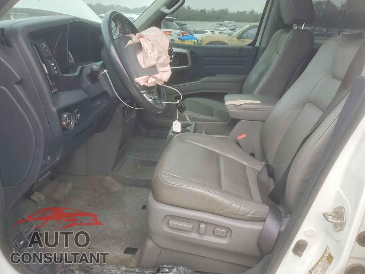 HONDA RIDGELINE 2014 - 5FPYK1F51EB004130