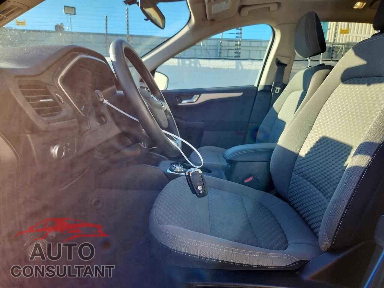 FORD ESCAPE 2020 - 1FMCU9G64LUA17621