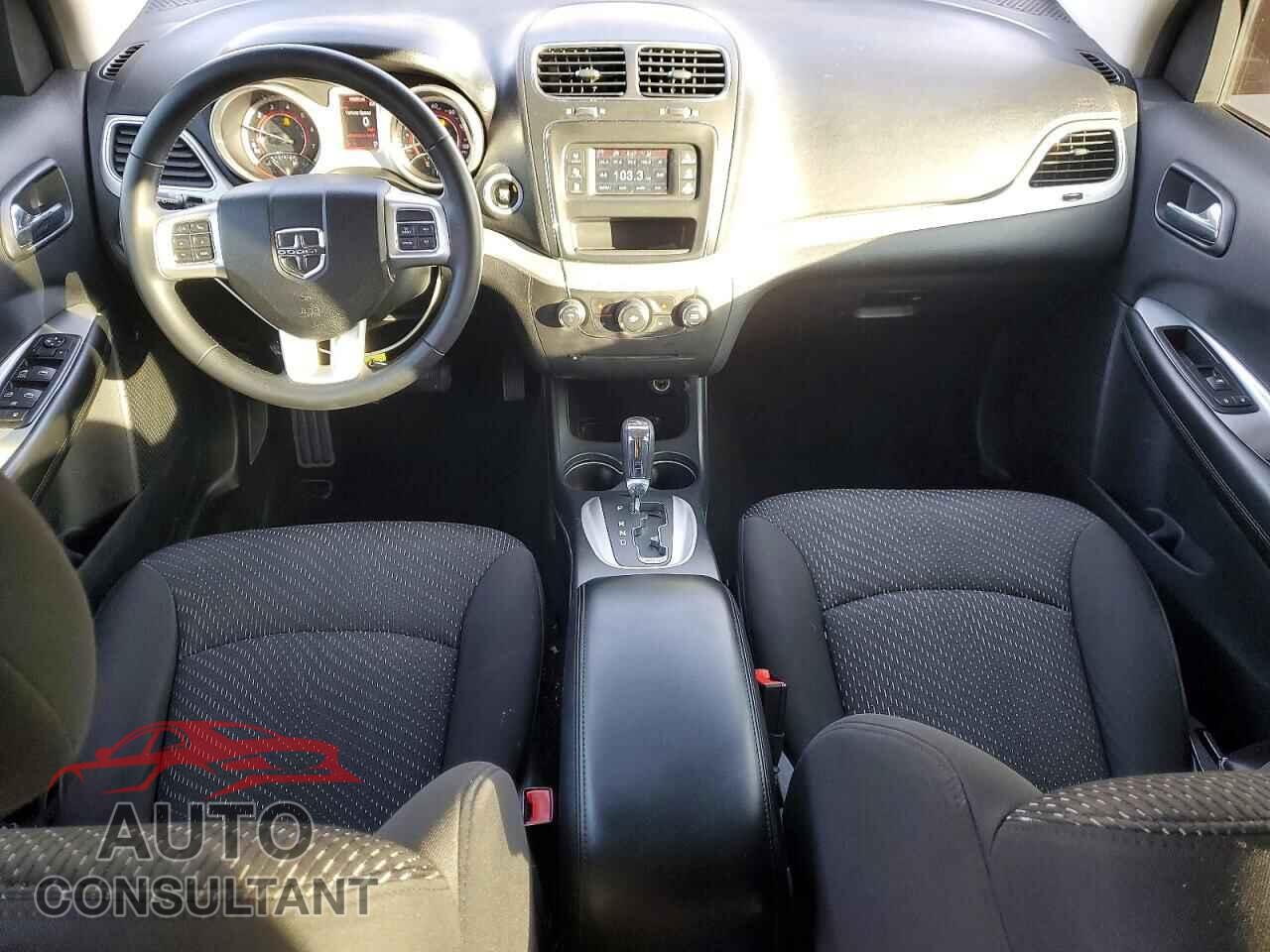 DODGE JOURNEY 2015 - 3C4PDCAB7FT614642
