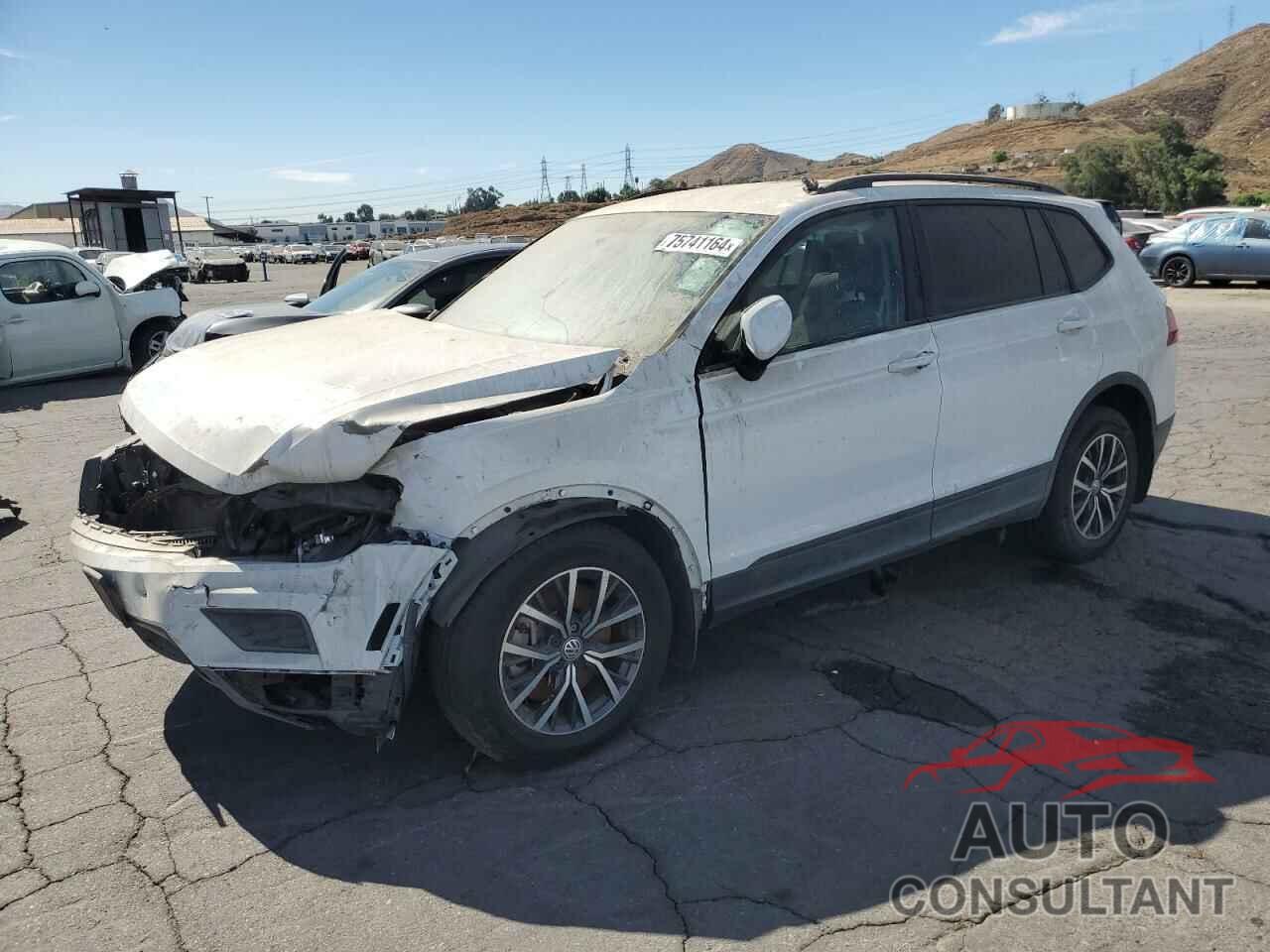 VOLKSWAGEN TIGUAN 2021 - 3VV1B7AX0MM071982