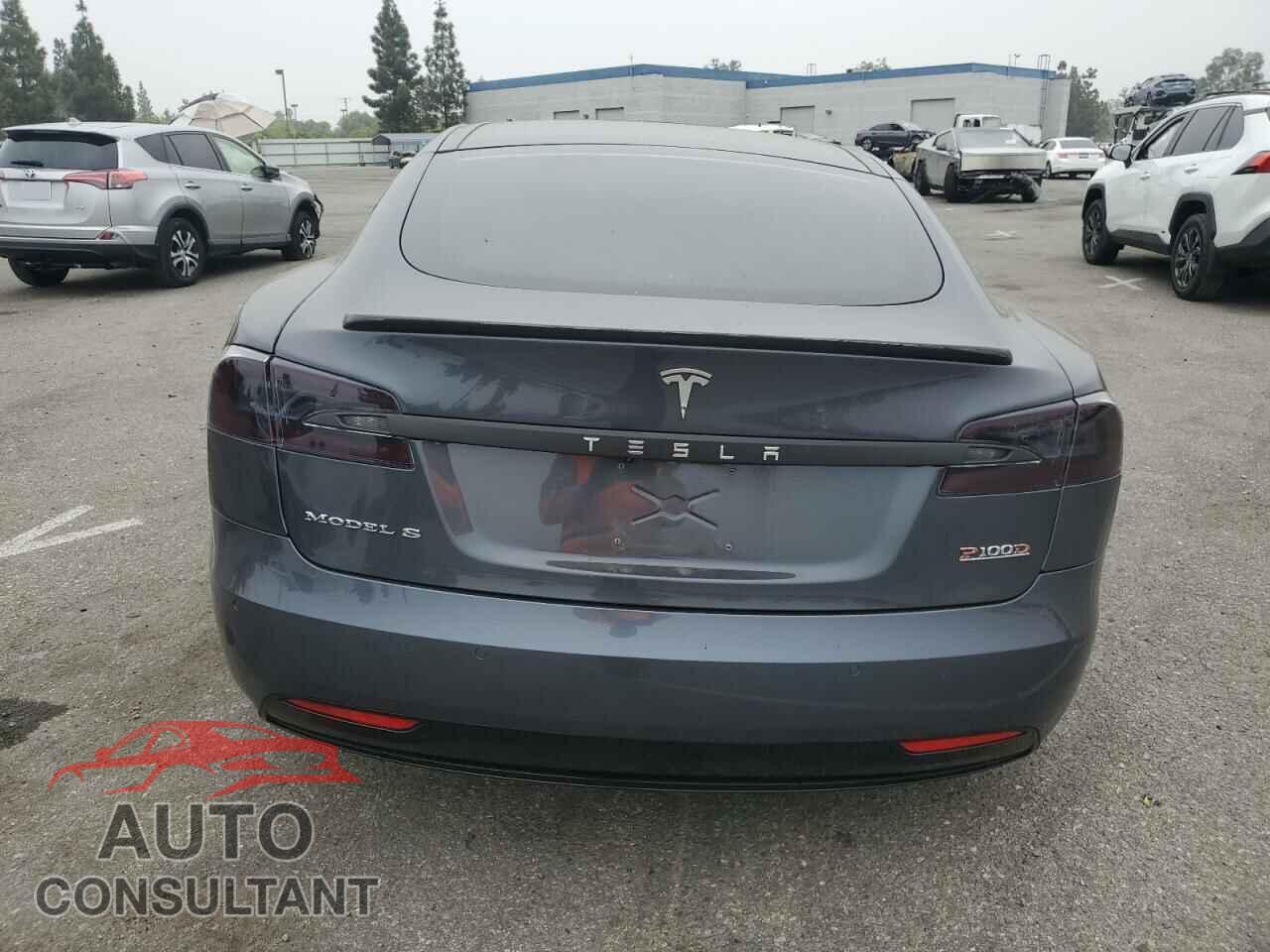 TESLA MODEL S 2017 - 5YJSA1E42HF227582