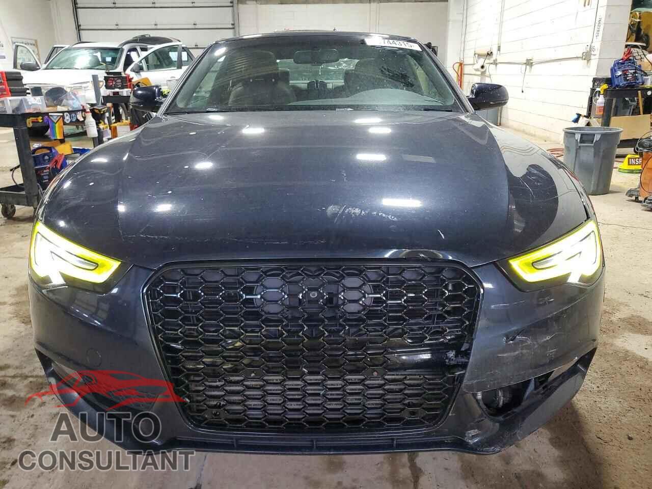 AUDI A5 2013 - WAULFAFR2DA006399