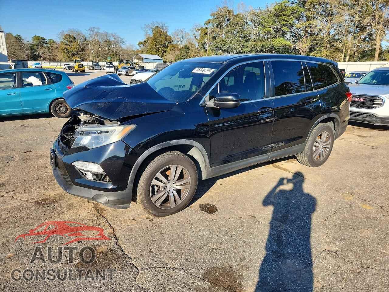 HONDA PILOT 2018 - 5FNYF6H55JB009087