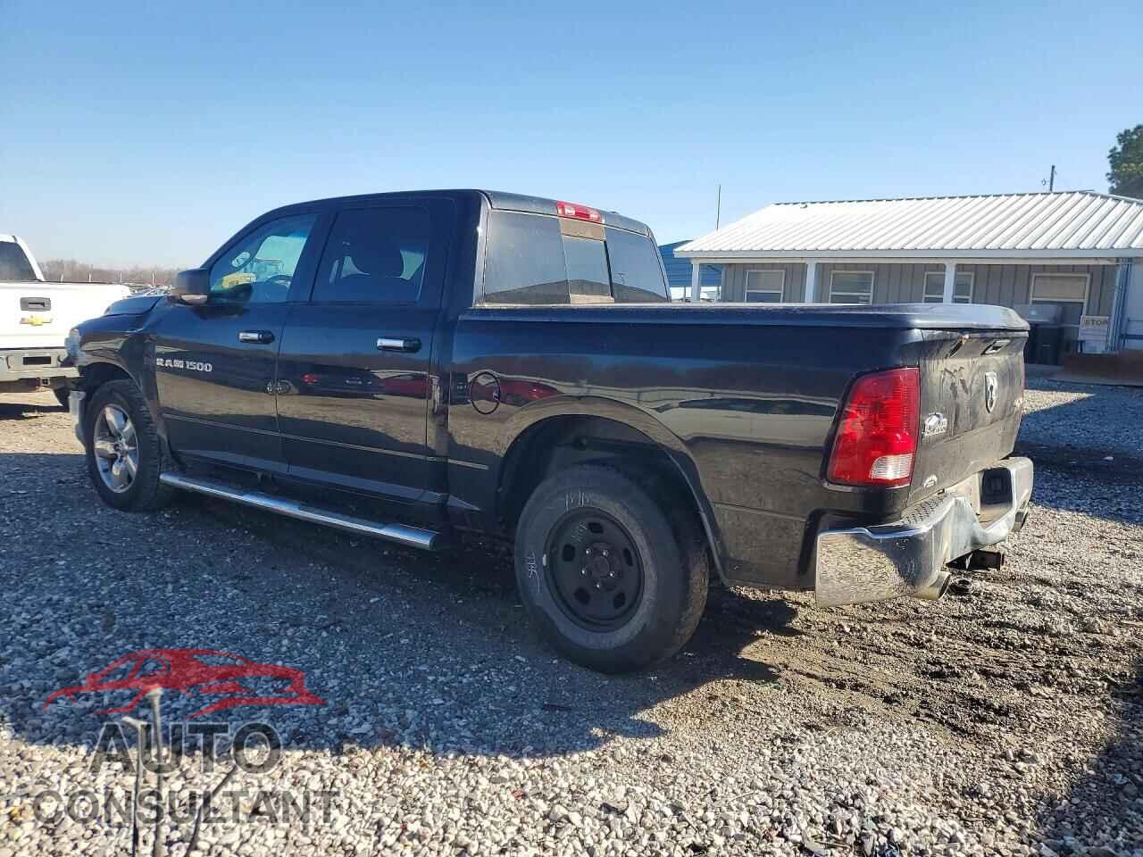DODGE RAM 1500 2012 - 1C6RD7LT5CS204318