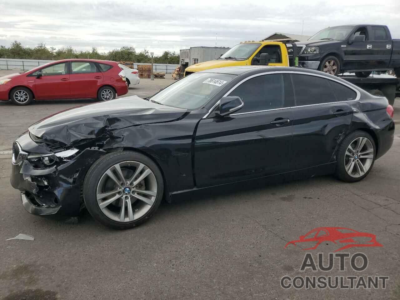 BMW 4 SERIES 2019 - WBA4J1C57KBM14702