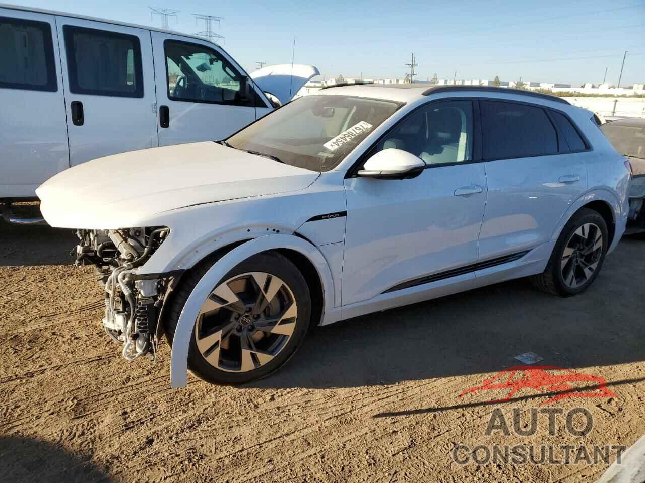 AUDI E-TRON 2022 - WA1AABGE3NB007271