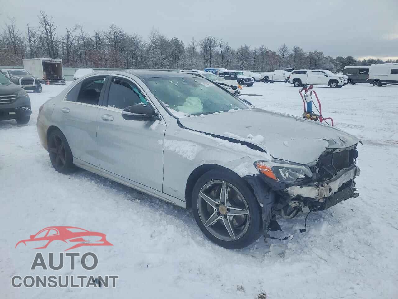 MERCEDES-BENZ C-CLASS 2015 - 55SWF4KB3FU019083