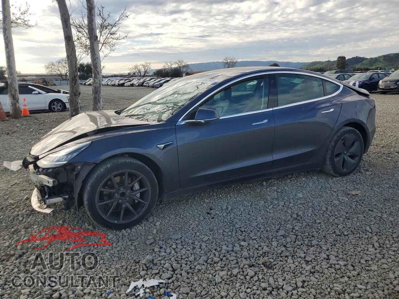 TESLA MODEL 3 2019 - 5YJ3E1EAXKF400142