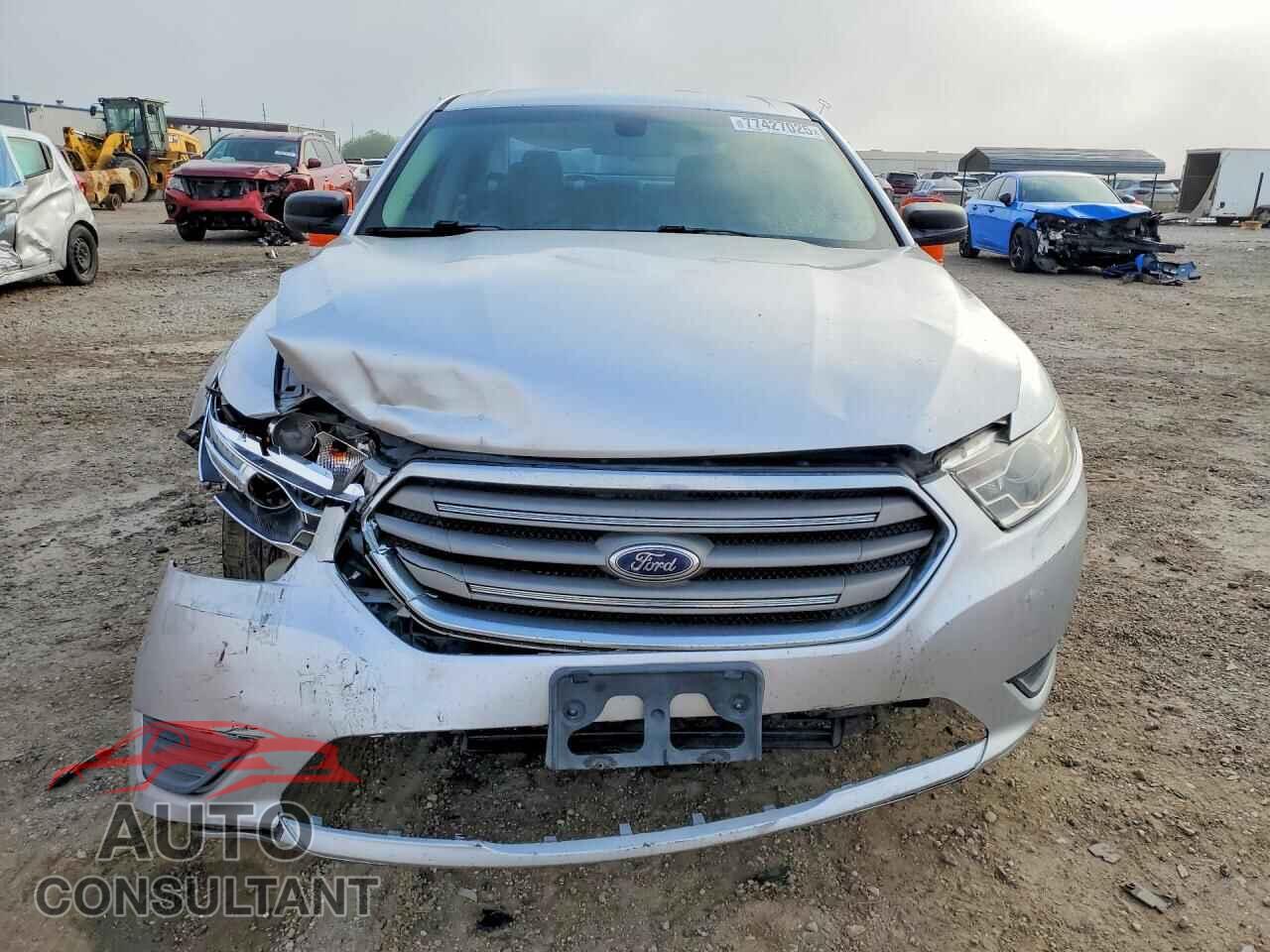 FORD TAURUS 2013 - 1FAHP2D80DG116814